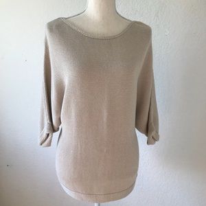 H&M CREAM SHORT DOLMAN SLEEVE KNOT SWEATER M